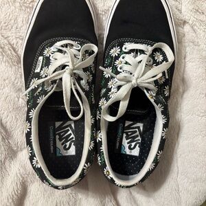 Women’s Scribble Flower-Daisy Vans sz 8.5